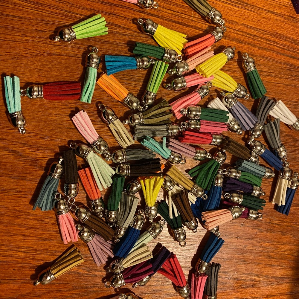 Letter Keychain - Picture 2 of 3